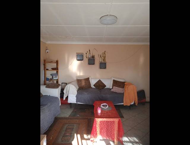 5 BEDROOM PROPERTY TO RENT IN KLIPPOORTJE